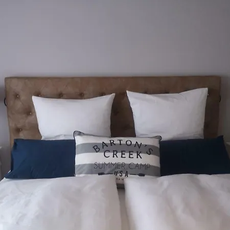 Baltik Hotel Guest house 3*